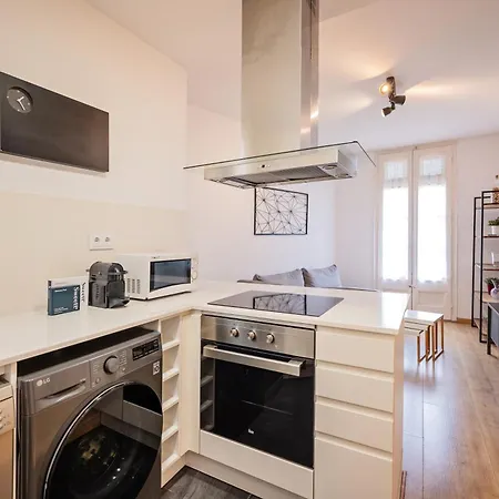 Urgell Appartement *